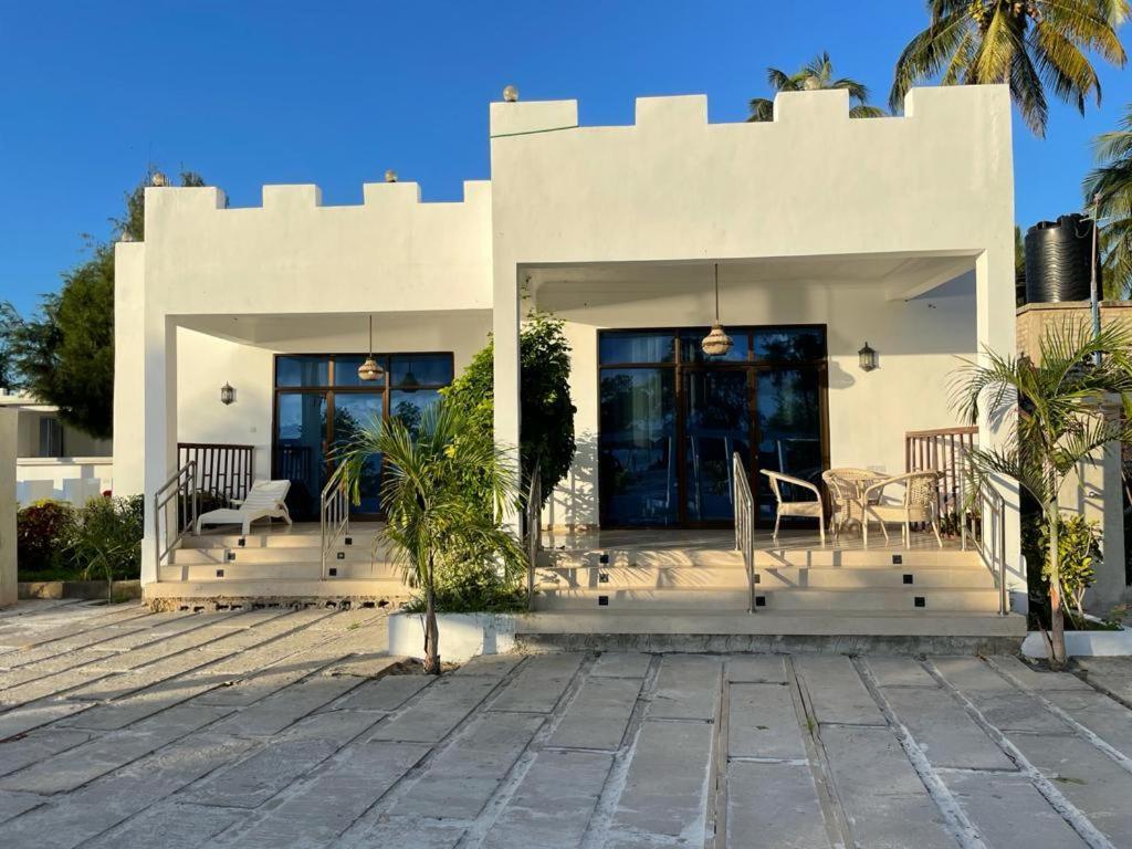 Jambo Beach Hotel Падже Экстерьер фото