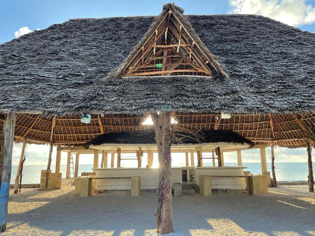 Jambo Beach Hotel Падже Экстерьер фото