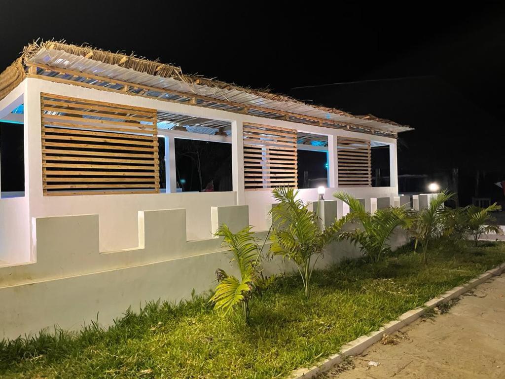 Jambo Beach Hotel Падже Экстерьер фото